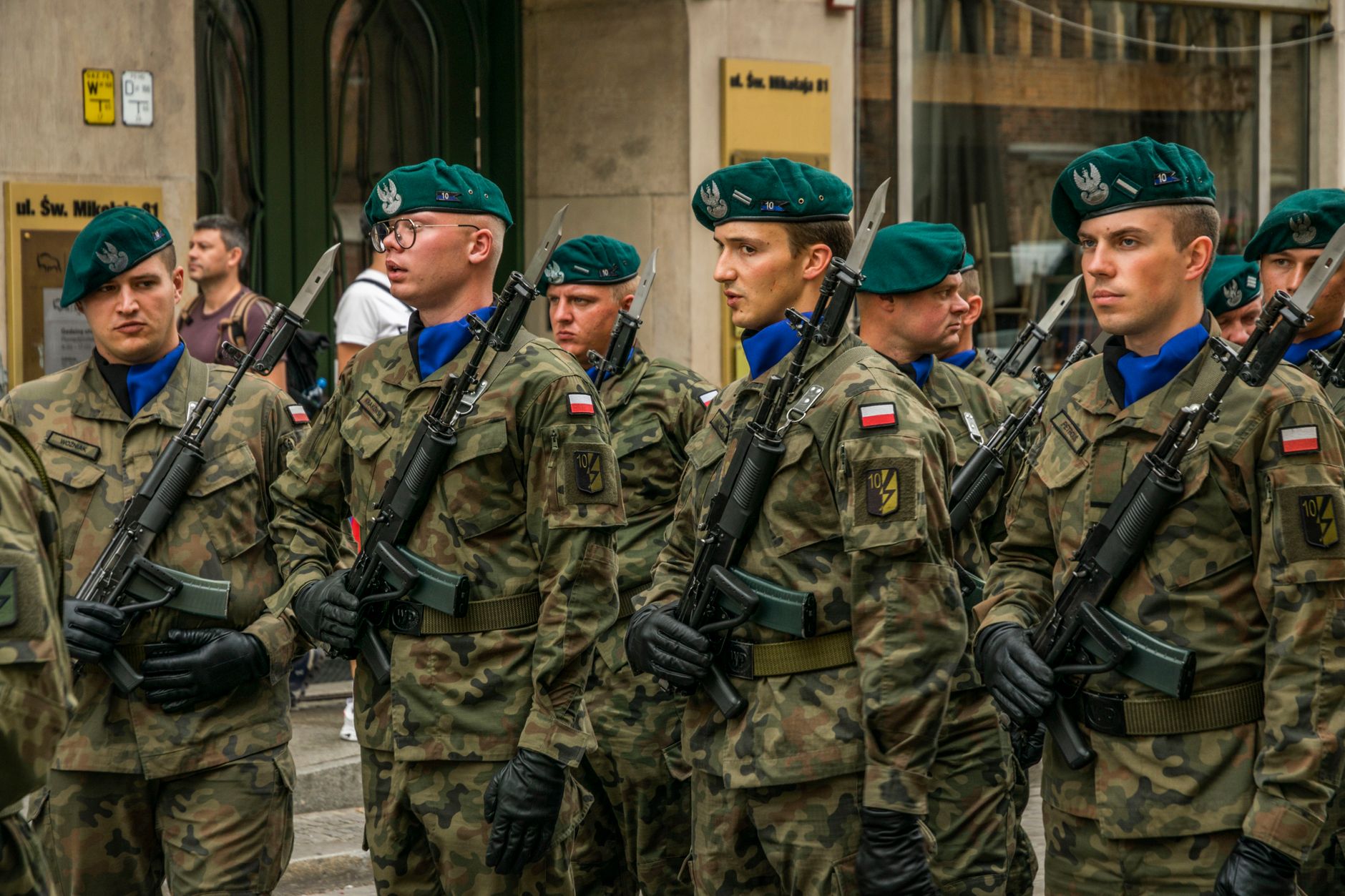 Polska na froncie wojny hybrydowej! Rząd ostrzega, Litwa wzywa NATO, a Rosja szykuje nowe prowokacje