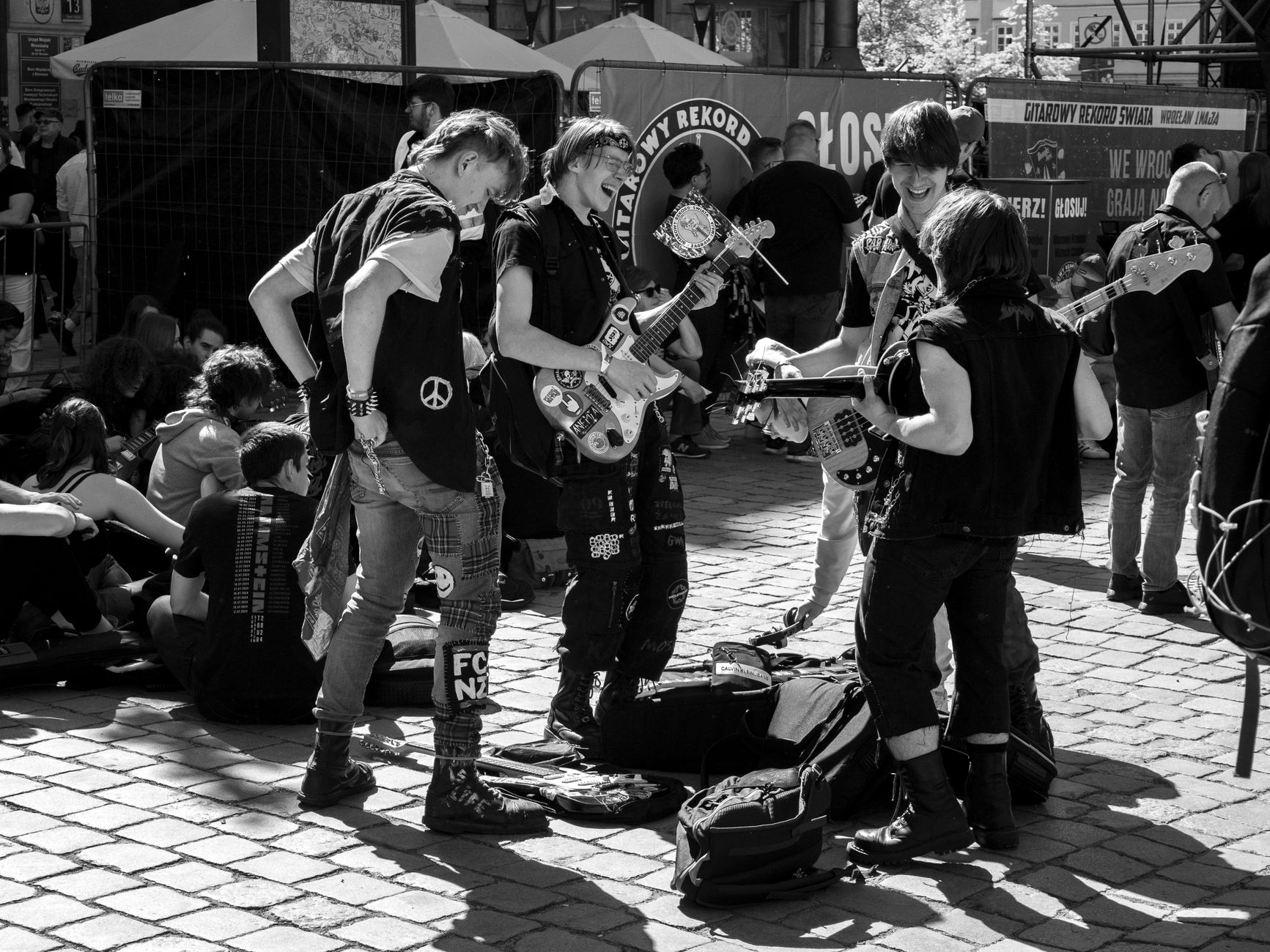 Rock rozbuja Polsce całe sierpnia! Rockowizna wraca w wielkim stylu