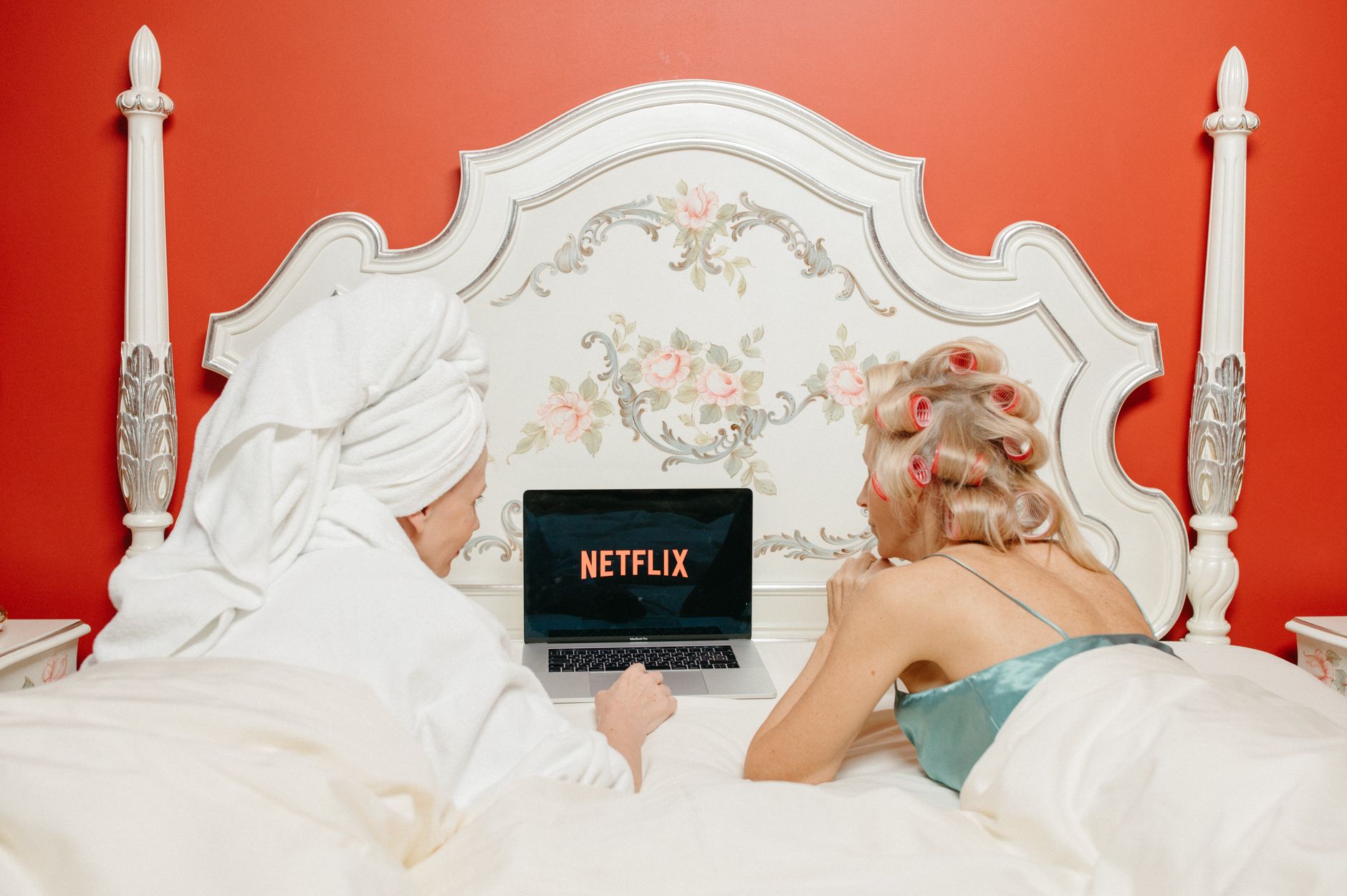 Polska miłość na Netfliksie! "Dzisiaj śpisz ze mną" podbija algorytm z Musiałem i Gąsiorowską